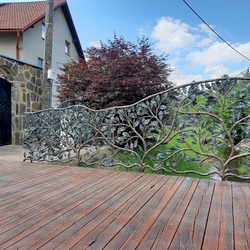 Balustrade forg�e en forme de branches de chêne - balustrade design