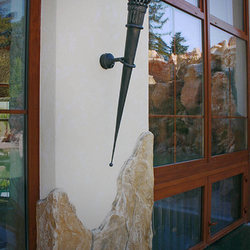 Lanterne forg�e exceptionnelle FAK�A � �clairage ext�rieur pour espace bien-être � lampes de luxe