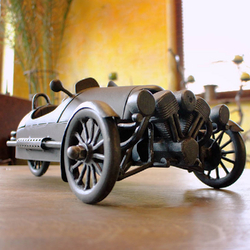 Modèle de voiture forg� Morgan