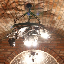 Chandelier �Vigne dans la roue de chariot� pour l'�clairage de la cave à vin � luminaires de luxe